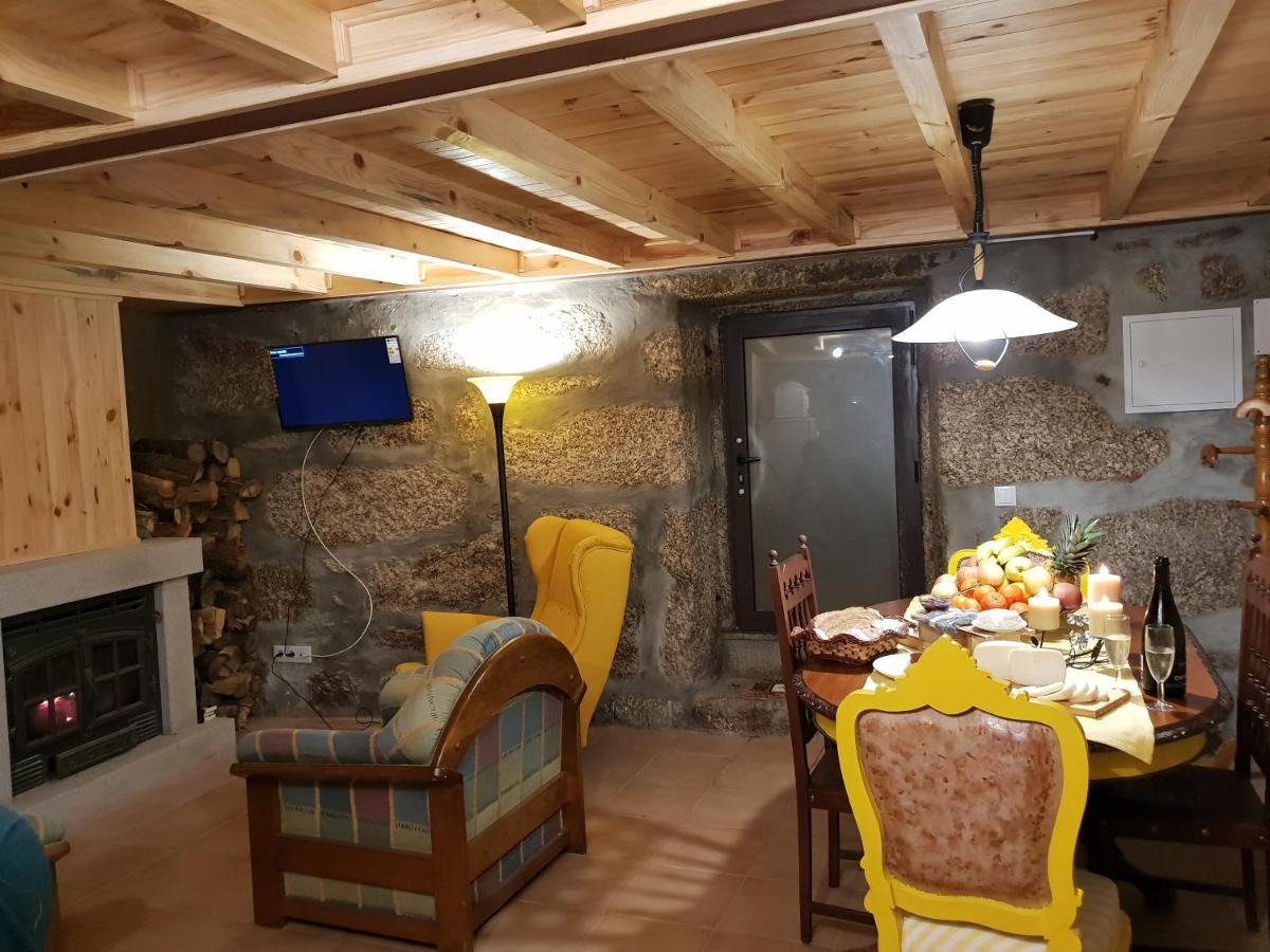 Villa Casa Frade Sabugueiro  Esterno foto